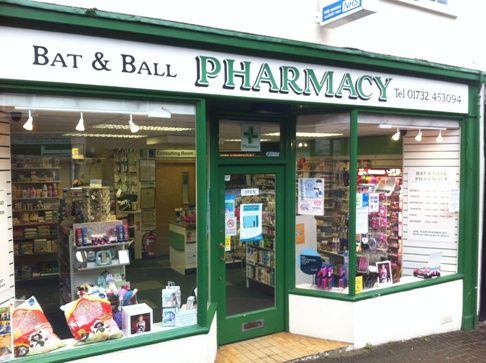 Website picture bat-and-ball-shop-front